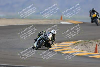 media/Sep-24-2022-CVMA (Sat) [[a45f954247]]/Race 15 500 Supersport-350 Supersport/